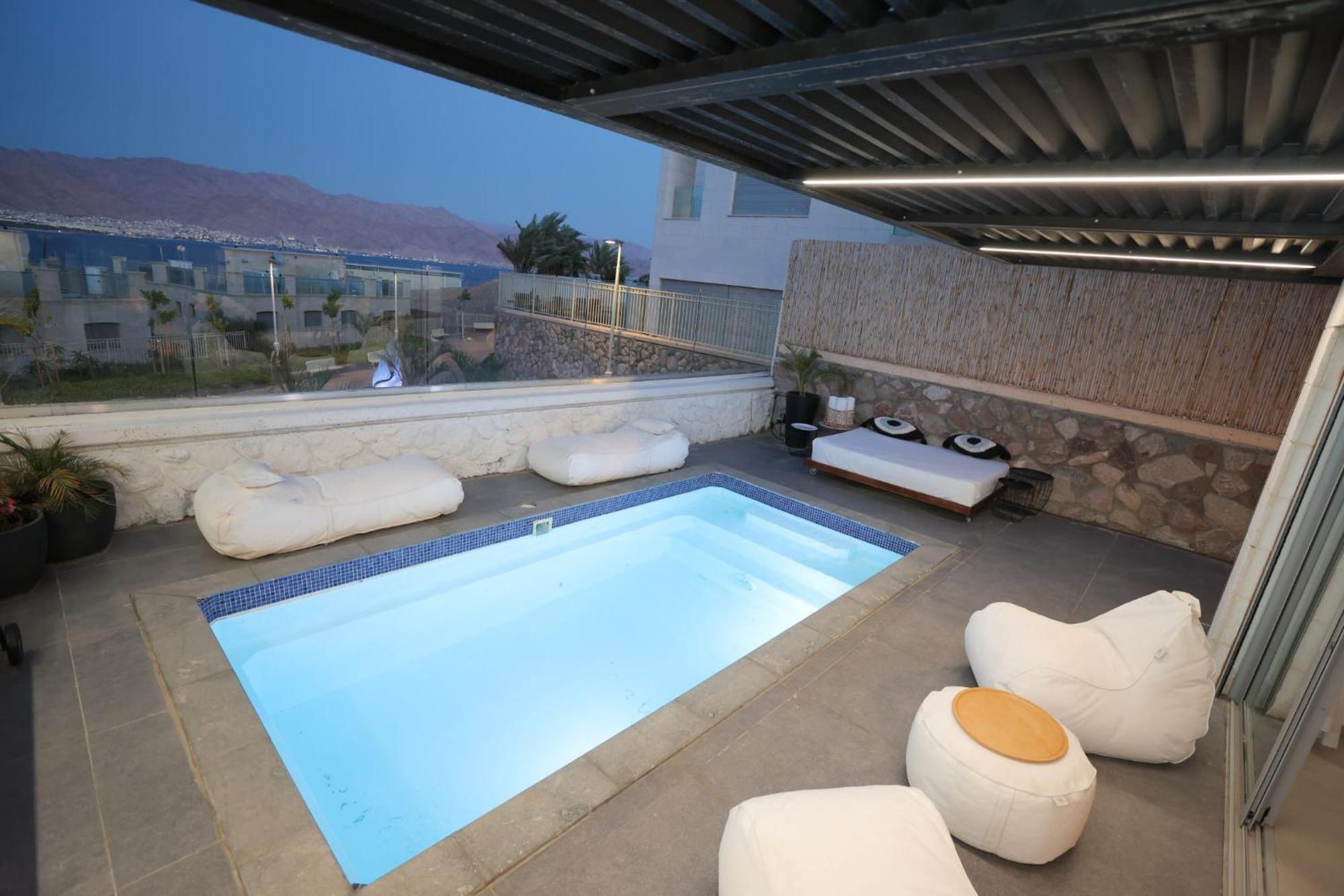 Z-32 Luxury Boutique Apartment Eilat Exterior photo